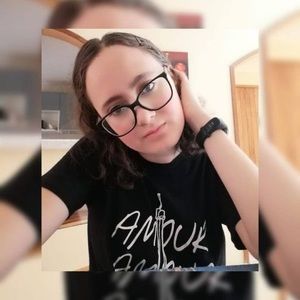 Meet your Posher, Samara